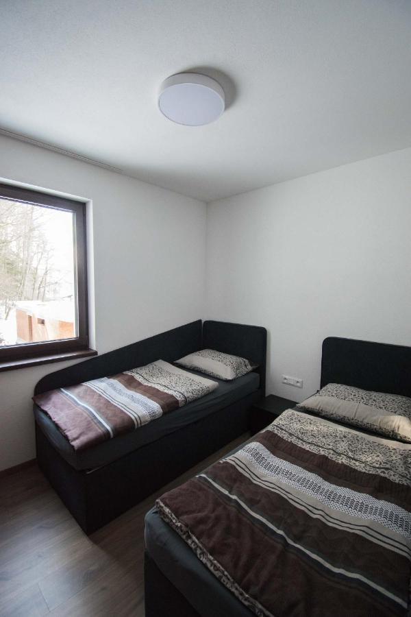 Apartman Lucnica Bystrá Eksteriør billede